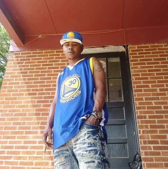 Meet your Posher, Jermaine - Picture 1 of 1